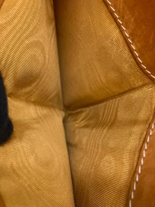 HUNTING WORLD（ハンティングワールド）HUNTING WORLD (ハンティングワールド) バチューサーパス モンタナ 2つ折り財布 ブラック×ブラウンの古着・服飾アイテム