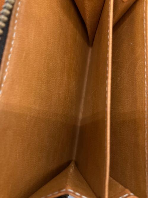 HUNTING WORLD（ハンティングワールド）HUNTING WORLD (ハンティングワールド) バチューサーパス モンタナ 2つ折り財布 ブラック×ブラウンの古着・服飾アイテム