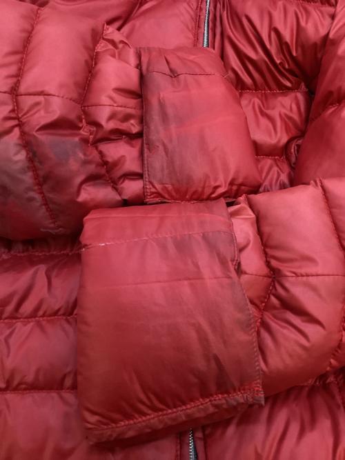 Max Mara WEEK END LINE（マックスマーラ ウイークエンドライン）Max Mara WEEK END LINE (マックスマーラ ウイークエンドライン) ダウンジャケット レッド サイズ:SIZE 42の古着・服飾アイテム