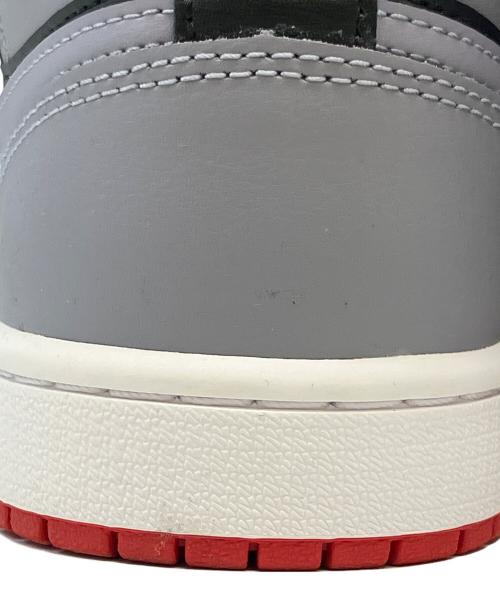 NIKE（ナイキ）NIKE (ナイキ) Air Jordan 1 Mid ハイカットスニーカー グレー×ブラック サイズ:SIZE 26.5cmの古着・服飾アイテム