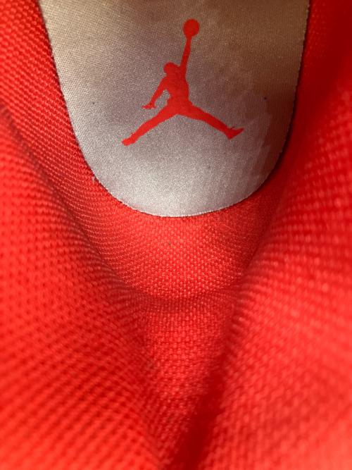 NIKE（ナイキ）NIKE (ナイキ) Air Jordan 1 Mid ハイカットスニーカー グレー×ブラック サイズ:SIZE 26.5cmの古着・服飾アイテム