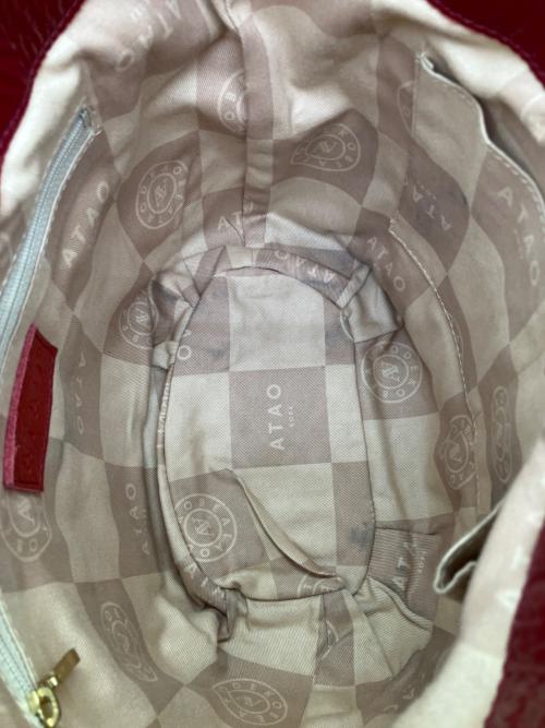 ATAO（アタオ）ATAO (アタオ) キャンディ・ピグ ワンショルダーバッグ レッドの古着・服飾アイテム