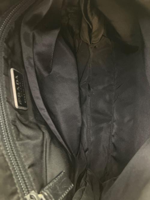 PRADA（プラダ）PRADA (プラダ) ショルダーバッグ ブラックの古着・服飾アイテム