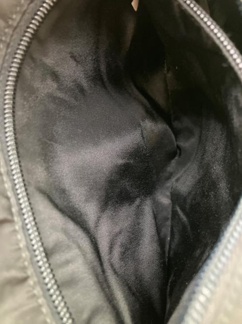 PRADA（プラダ）PRADA (プラダ) ショルダーバッグ ブラックの古着・服飾アイテム