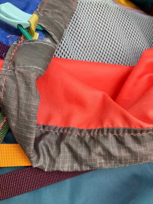 COTOPAXI（コトパクシー）COTOPAXI (コトパクシー) Tarak20L バックパック マルチカラーの古着・服飾アイテム
