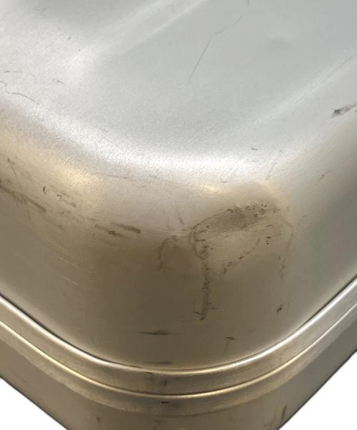 ZERO HALLIBURTON（ゼロ ハリバートン）ZERO HALLIBURTON (ゼロ ハリバートン) アタッシュケース シルバーの古着・服飾アイテム