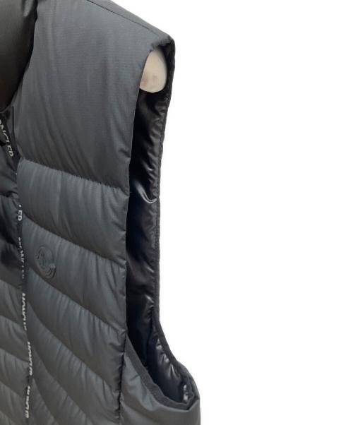 MONCLER（モンクレール）MONCLER (モンクレール) TARN GIUBBOTTO　ダウンベスト ブラック サイズ:SIZE 3の古着・服飾アイテム