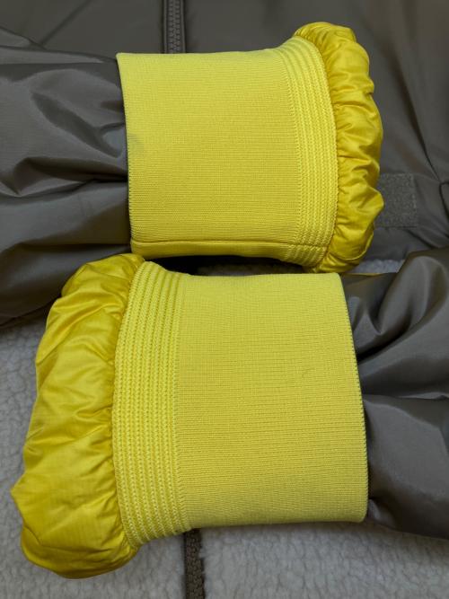 MONCLER（モンクレール）MONCLER (モンクレール) VALLORCH リバーシブルダウンジャケット ベージュ サイズ:SIZE 3の古着・服飾アイテム