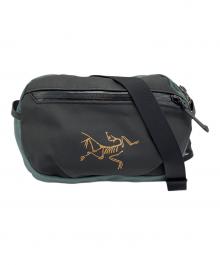 ARC'TERYX（アークテリクス）の古着「ARRO WAIST PACK」｜ブラック×グリーン