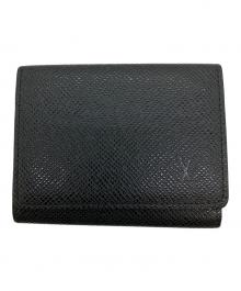 LOUIS VUITTON（ルイ ヴィトン）の古着「タイガ　アンヴェロップ・カルト・ドゥ・ヴィジット」｜ブラック