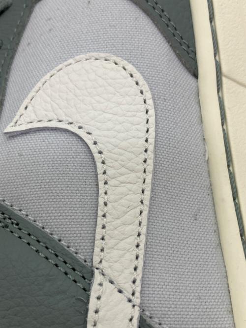 NIKE（ナイキ）NIKE (ナイキ) DUNK LOW RETRO PRM ローカットスニーカー ホワイト×グレー サイズ:SIZE 28cm 未使用品の古着・服飾アイテム