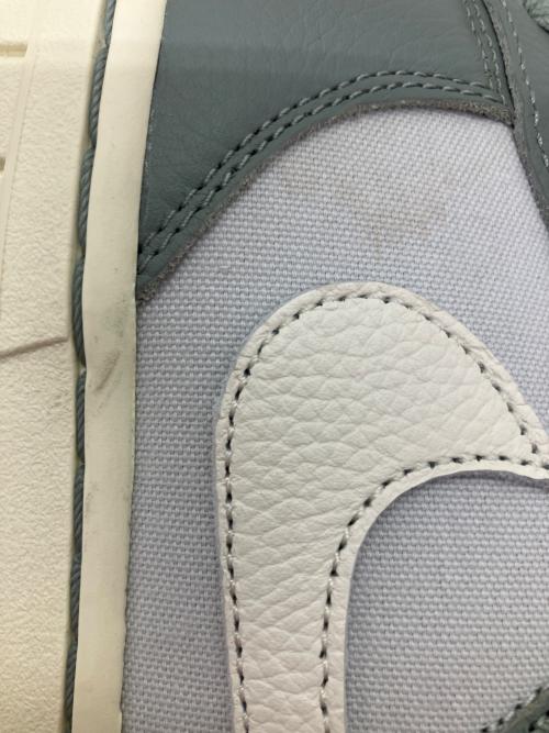 NIKE（ナイキ）NIKE (ナイキ) DUNK LOW RETRO PRM ローカットスニーカー ホワイト×グレー サイズ:SIZE 28cm 未使用品の古着・服飾アイテム