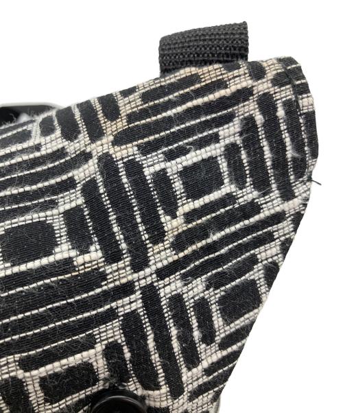 Engineered Garments（エンジニアド ガーメンツ）Engineered Garments (エンジニアド ガーメンツ) ショルダーバッグ ホワイト×ブラックの古着・服飾アイテム