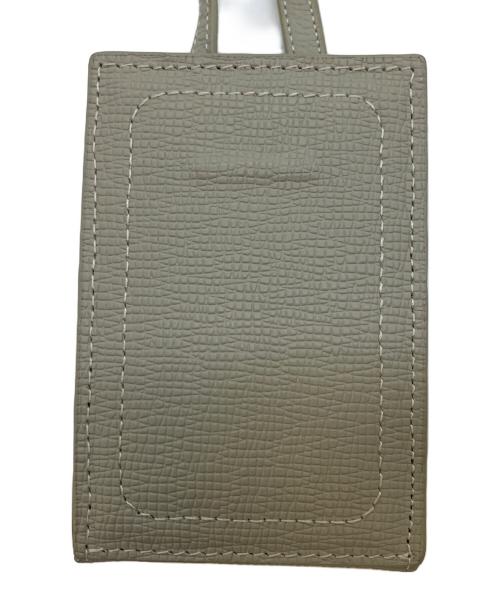 objects.io（オブジェクトアイオー）objects.io (オブジェクトアイオー) レザーストラップ付iPhoneアクセサリー カードケース カーキの古着・服飾アイテム