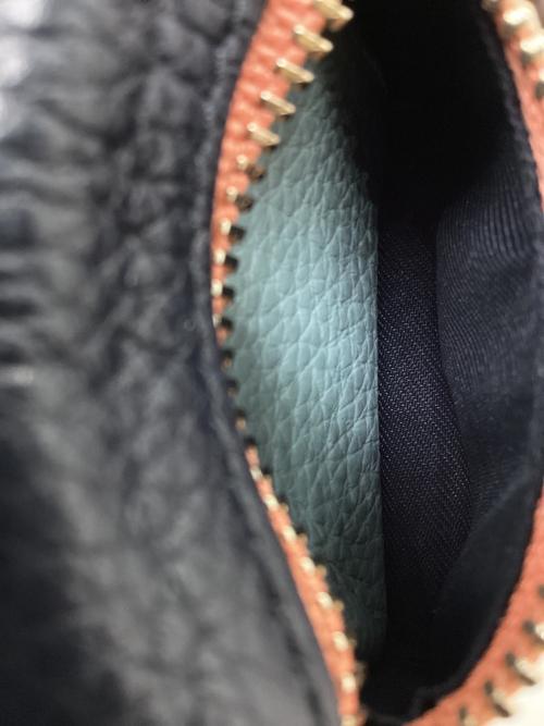 COACH（コーチ）COACH (コーチ) リュック型チャーム キーホルダー オレンジ×ブルーの古着・服飾アイテム