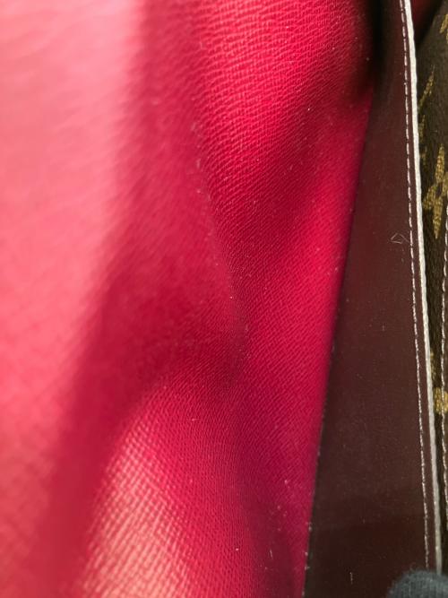 LOUIS VUITTON（ルイ ヴィトン）LOUIS VUITTON (ルイ ヴィトン) モノグラム ポルトフォイユ・エミリー 長財布 ブラウンの古着・服飾アイテム