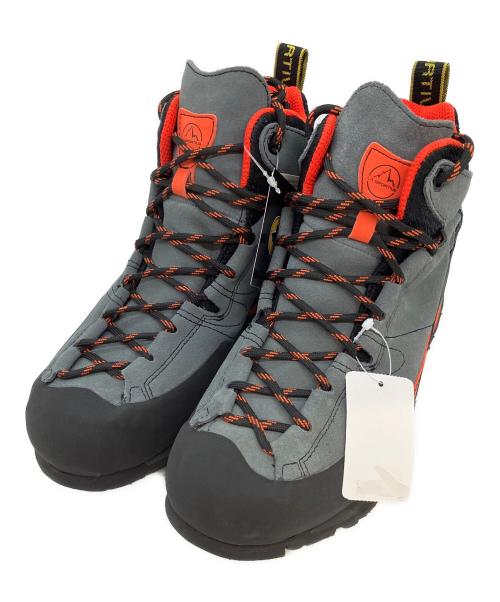 LA SPORTIVA（スポルティバ）LA SPORTIVA (スポルティバ) Boulder X Mid GTX トレッキングブーツ グレー サイズ:SIZE 25.5cm / US 7.5 / EU40 未使用品の古着・服飾アイテム