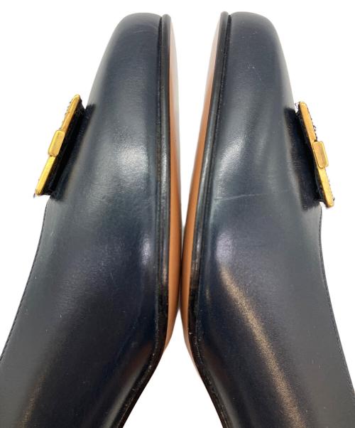 Salvatore Ferragamo（サルヴァトーレ フェラガモ）Salvatore Ferragamo (サルヴァトーレ フェラガモ) パンプス ネイビー サイズ:SIZE 24cmの古着・服飾アイテム