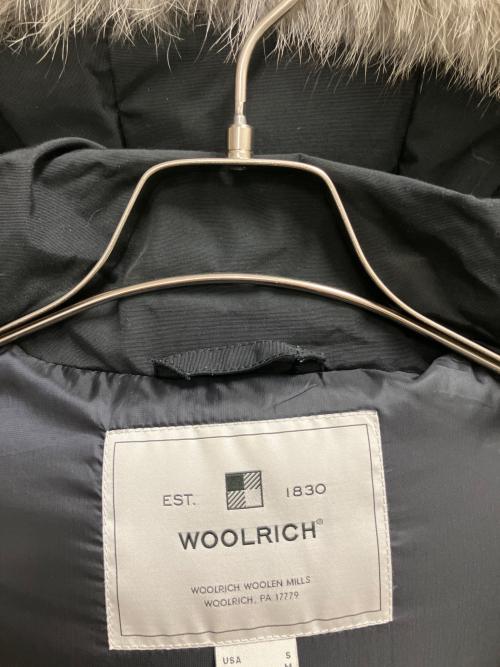 WOOLRICH（ウールリッチ）WOOLRICH (ウールリッチ) ARCTIC PARKA TT ダウンジャケット ブラック サイズ:SIZE Mの古着・服飾アイテム