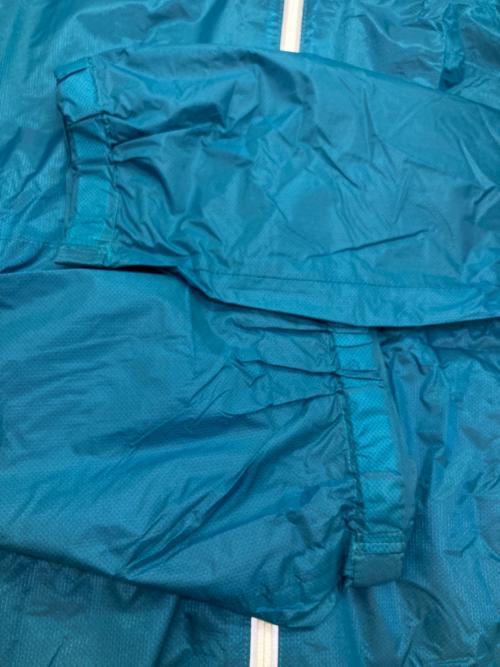 mont-bell（モンベル）mont-bell (モンベル) バーサライトジャケット マウンテンパーカー ブルー サイズ:SIZE Lの古着・服飾アイテム