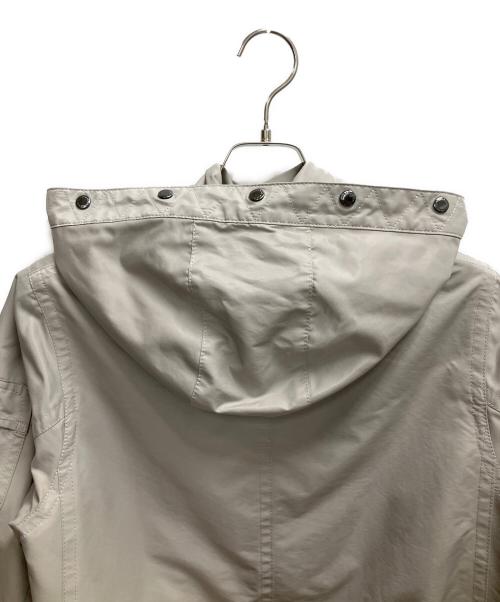 BURBERRY LONDON（バーバリーロンドン）BURBERRY LONDON (バーバリーロンドン) ライナー付ミリタリーブルゾン コート ベージュ サイズ:SIZE 44の古着・服飾アイテム