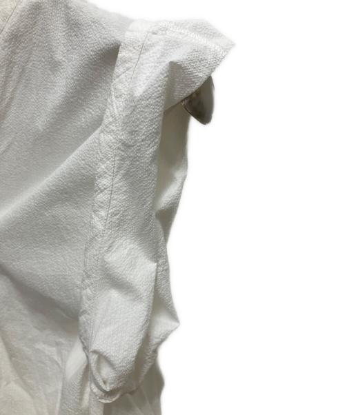 Adam et Rope（アダム エ ロペ）Adam et Rope (アダム エ ロペ) バックツイストノースリーブシャツ ホワイト サイズ:SIZE Fの古着・服飾アイテム