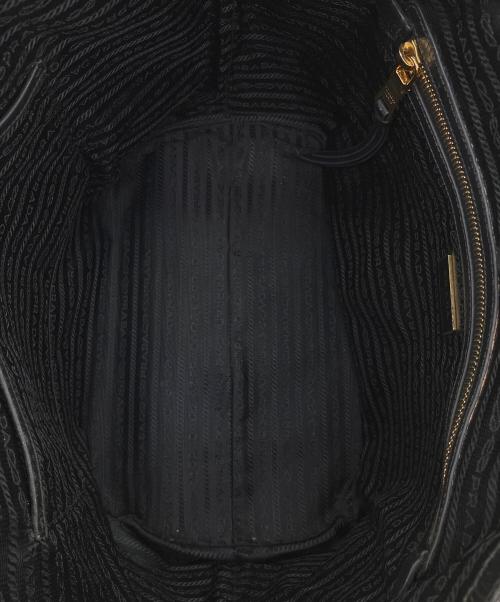 PRADA（プラダ）PRADA (プラダ) ロゴジャガードトートバッグ ブラックの古着・服飾アイテム