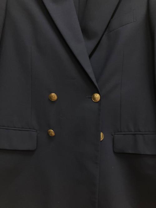 MORLES（モアレス）MORLES (モアレス) 4ボタンダブルピークドラペルメタルボタンブレザー テーラードジャケット ネイビー サイズ:SIZE L /175 94の古着・服飾アイテム