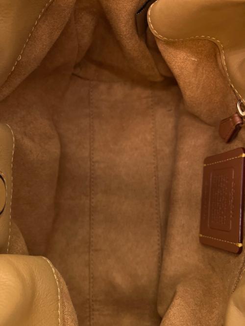 COACH（コーチ）COACH (コーチ) フェイ ドローストリング バッグ 2WAYバッグ ベージュの古着・服飾アイテム