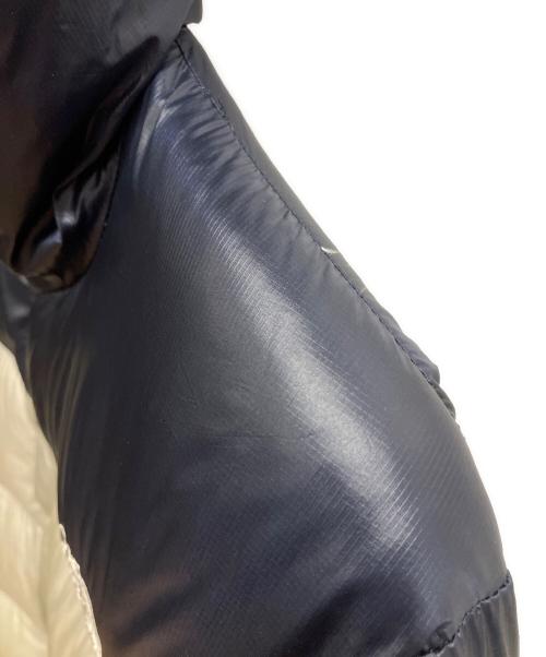 THE NORTH FACE（ザ ノース フェイス）THE NORTH FACE (ザ ノース フェイス) ACONCAGUA ダウンジャケット ネイビー×アイボリー サイズ:SIZE Lの古着・服飾アイテム