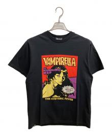 Hysteric Glamour（ヒステリックグラマー）の古着「VAMPIRELLA/RUNNING RED Tシャツ」｜ブラック