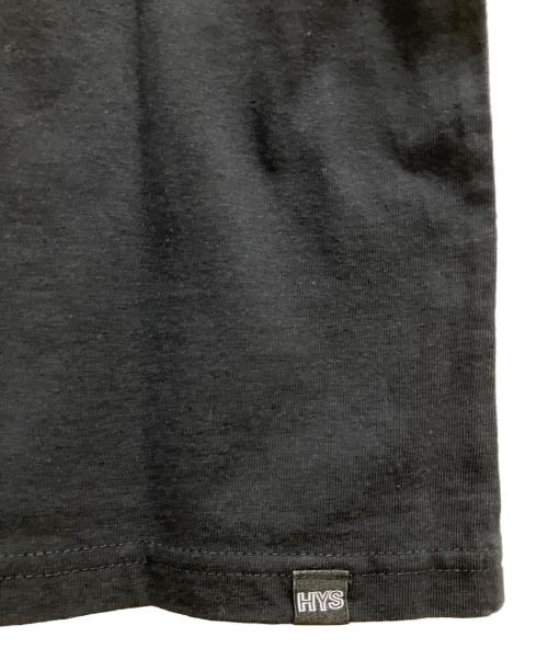 Hysteric Glamour（ヒステリックグラマー）Hysteric Glamour (ヒステリックグラマー) VAMPIRELLA/RUNNING RED Tシャツ ブラック サイズ:SIZE M 未使用品の古着・服飾アイテム