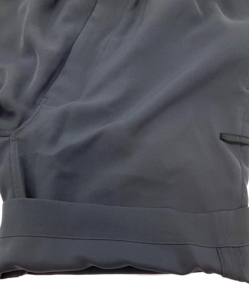 GRAMICCI（グラミチ）GRAMICCI (グラミチ) N.HOOLYWOOD (エヌ ハリウッド) ハーフパンツ グレー サイズ:SIZE 38の古着・服飾アイテム