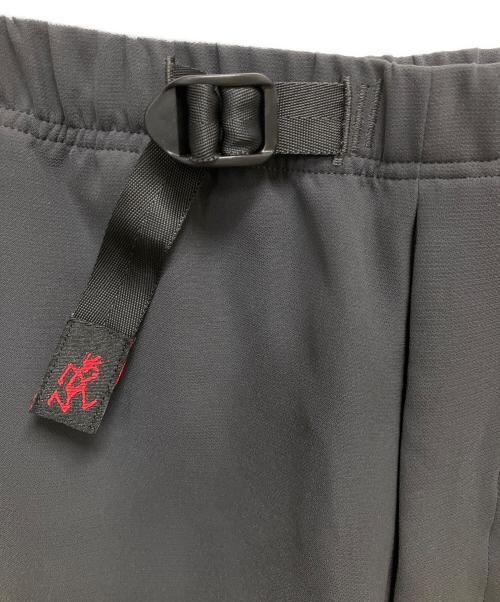 GRAMICCI（グラミチ）GRAMICCI (グラミチ) N.HOOLYWOOD (エヌ ハリウッド) ハーフパンツ グレー サイズ:SIZE 38の古着・服飾アイテム