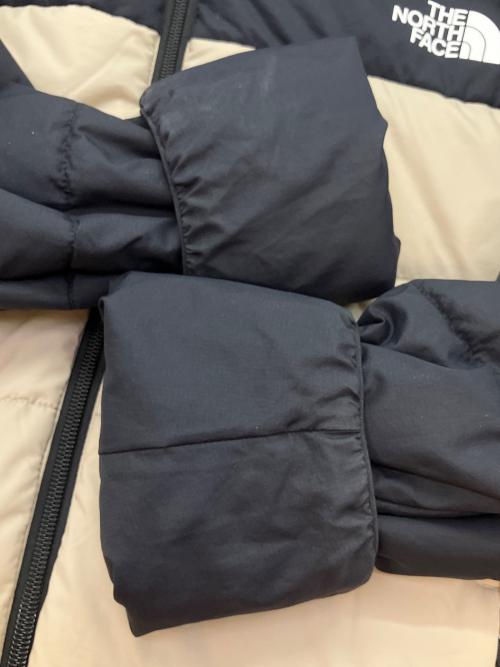 THE NORTH FACE（ザ ノース フェイス）THE NORTH FACE (ザ ノース フェイス) リバーシブルエニータイムインサレーテッドフーディ 中綿ナイロンジャケット ベージュ×ブラック サイズ:SIZE Sの古着・服飾アイテム