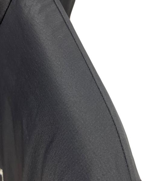 THE NORTH FACE（ザ ノース フェイス）THE NORTH FACE (ザ ノース フェイス) リバーシブルエニータイムインサレーテッドフーディ 中綿ナイロンジャケット ベージュ×ブラック サイズ:SIZE Sの古着・服飾アイテム