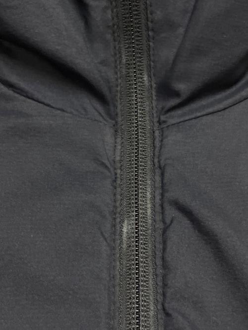 THE NORTH FACE（ザ ノース フェイス）THE NORTH FACE (ザ ノース フェイス) リバーシブルエニータイムインサレーテッドフーディ 中綿ナイロンジャケット ベージュ×ブラック サイズ:SIZE Sの古着・服飾アイテム