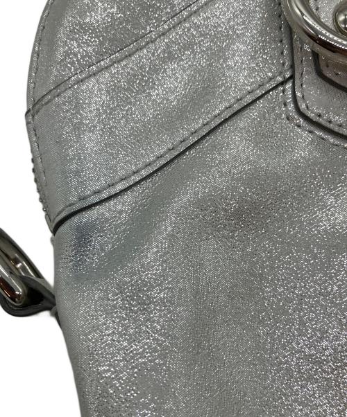 COACH（コーチ）COACH (コーチ) ポピー　2WAYショルダーバッグ シルバーの古着・服飾アイテム