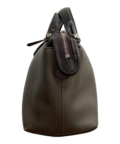 FENDI（フェンディ）FENDI (フェンディ) BY THE WAY MIDIUM 2WAYバッグ グレーの古着・服飾アイテム