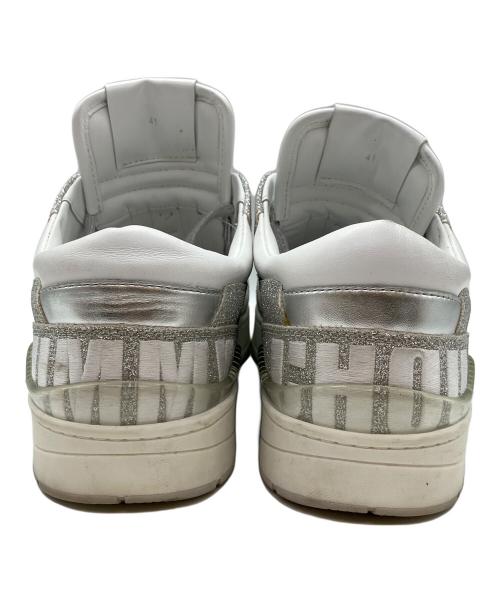 JIMMY CHOO（ジミーチュウ）JIMMY CHOO (ジミーチュウ) FLORENT-M　スニーカー ホワイト×シルバー サイズ:SIZE 25.5cmの古着・服飾アイテム