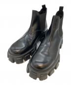 PRADAプラダ）の古着「モノリス ブラッシュドレザー チェルシーブーツ サイドゴアブーツ」｜ブラック