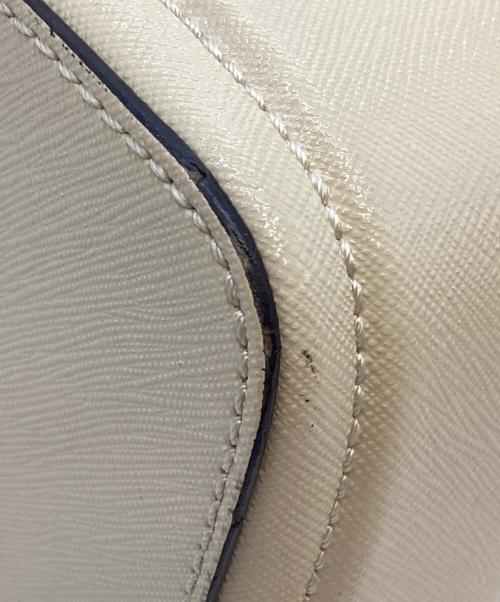 MARC JACOBS（マークジェイコブス）MARC JACOBS (マークジェイコブス) ザ スナップショット ショルダーバッグ ベージュ×ブラックの古着・服飾アイテム