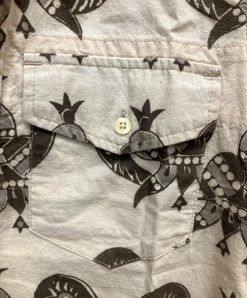 Engineered Garments（エンジニアド ガーメンツ）Engineered Garments (エンジニアド ガーメンツ) 半袖シャツ ベージュ サイズ:SIZE XSの古着・服飾アイテム