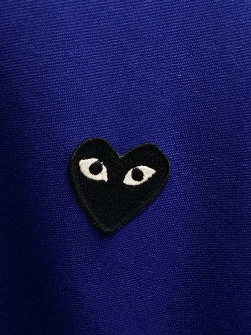 PLAY COMME des GARCONS（プレイコムデギャルソン）PLAY COMME des GARCONS (プレイコムデギャルソン) ジップパーカー ブルー サイズ:SIZE Mの古着・服飾アイテム