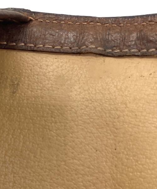 GUCCI（グッチ）GUCCI (グッチ) シグネチャー シェリーライン クラッチバッグの古着・服飾アイテム