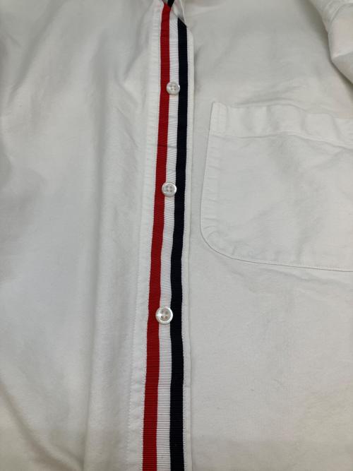 Thom Browne（トムブラウン）Thom Browne (トムブラウン) グロスグレインフラケットクラシックオックスフォードシャツ 長袖シャツ ホワイト サイズ:SIZE 1の古着・服飾アイテム