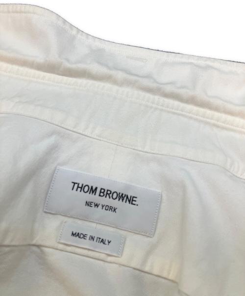 Thom Browne（トムブラウン）Thom Browne (トムブラウン) グロスグレインフラケットクラシックオックスフォードシャツ 長袖シャツ ホワイト サイズ:SIZE 1の古着・服飾アイテム