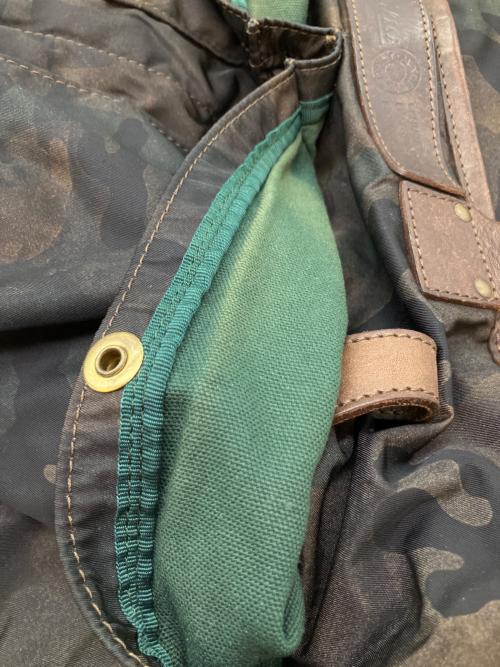 Felisi（フェリージ）Felisi (フェリージ) ナイロンカモフラタンカーブリーフ トートバッグ ブラウンの古着・服飾アイテム
