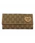 GUCCI（グッチ）の古着「ラブリーハート　長財布」｜ベージュ×ピンクゴールド