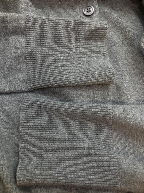 POLO RALPH LAUREN（ポロ・ラルフローレン）POLO RALPH LAUREN (ポロ・ラルフローレン) PFS HOLIDAY 19 薄手カーディガン グレー サイズ:SIZE XS 未使用品の古着・服飾アイテム